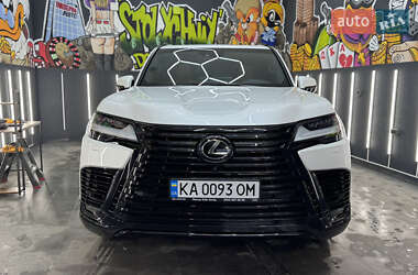 Внедорожник / Кроссовер Lexus LX 2022 в 
