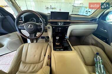 Внедорожник / Кроссовер Lexus LX 2016 в 