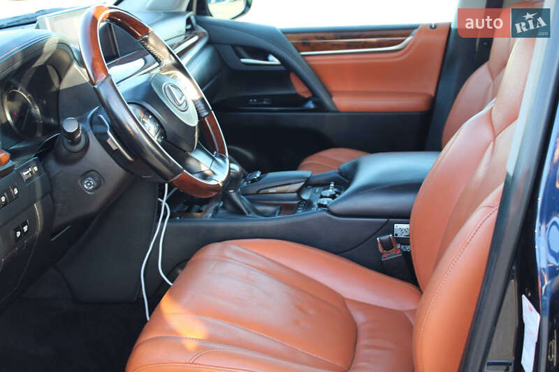 Внедорожник / Кроссовер Lexus LX 2017 в Киеве фото 11 Внедорожник / Кроссовер Lexus LX 2017 в Киеве