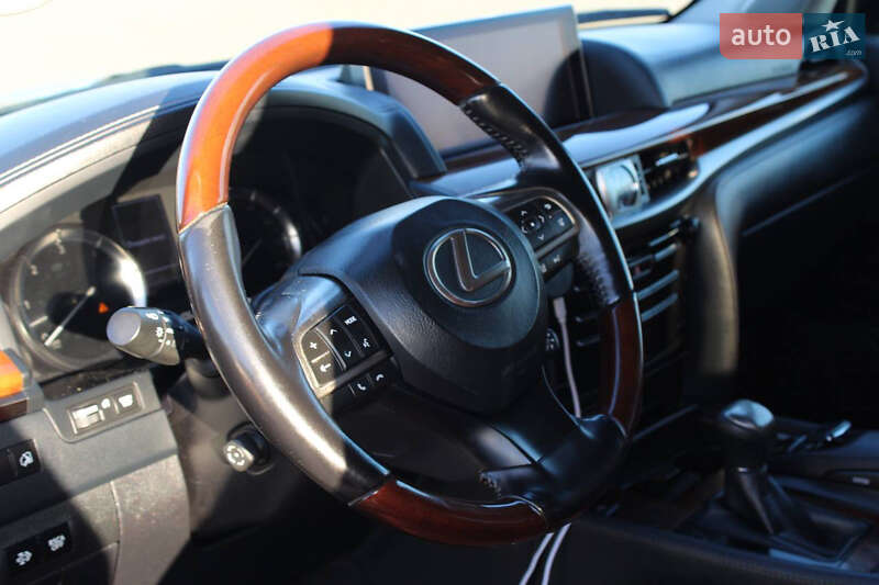 Внедорожник / Кроссовер Lexus LX 2017 в Киеве фото 12 Внедорожник / Кроссовер Lexus LX 2017 в Киеве