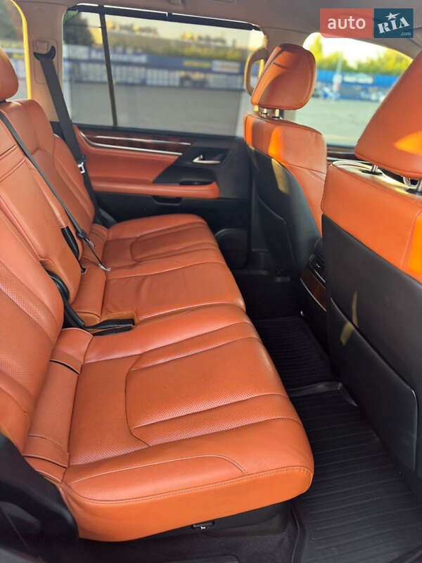 Внедорожник / Кроссовер Lexus LX 2017 в Киеве фото 23 Внедорожник / Кроссовер Lexus LX 2017 в Киеве