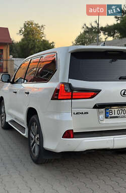 Внедорожник / Кроссовер Lexus LX 2015 в 