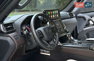 Внедорожник / Кроссовер Lexus LX 2022 в 