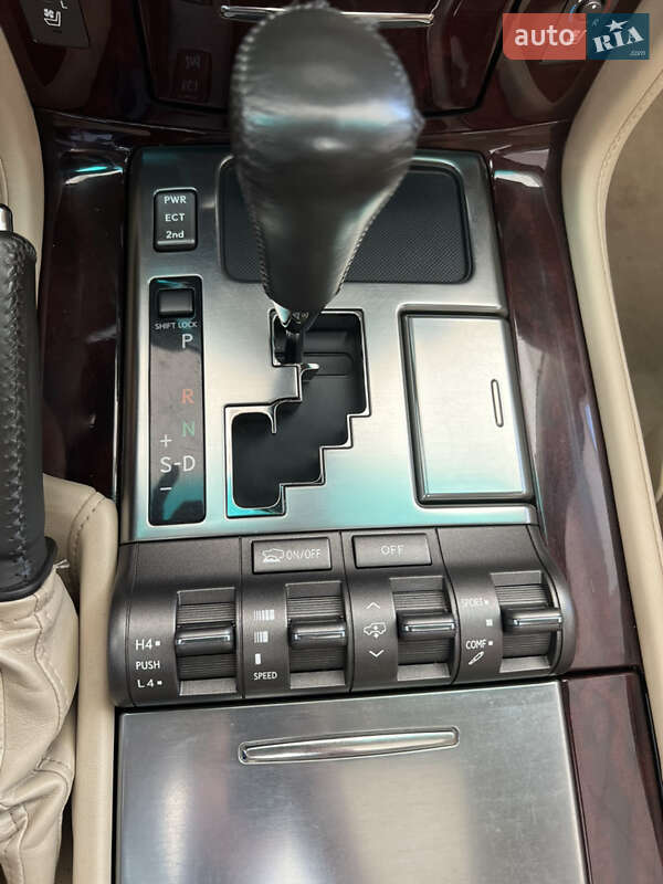 Внедорожник / Кроссовер Lexus LX 2010 в Николаеве фото 21 Внедорожник / Кроссовер Lexus LX 2010 в Николаеве