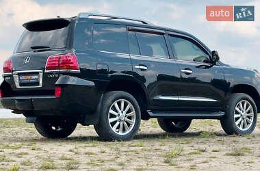 Внедорожник / Кроссовер Lexus LX 2010 в 