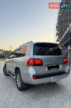 Позашляховик / Кросовер Lexus LX 2008 в 