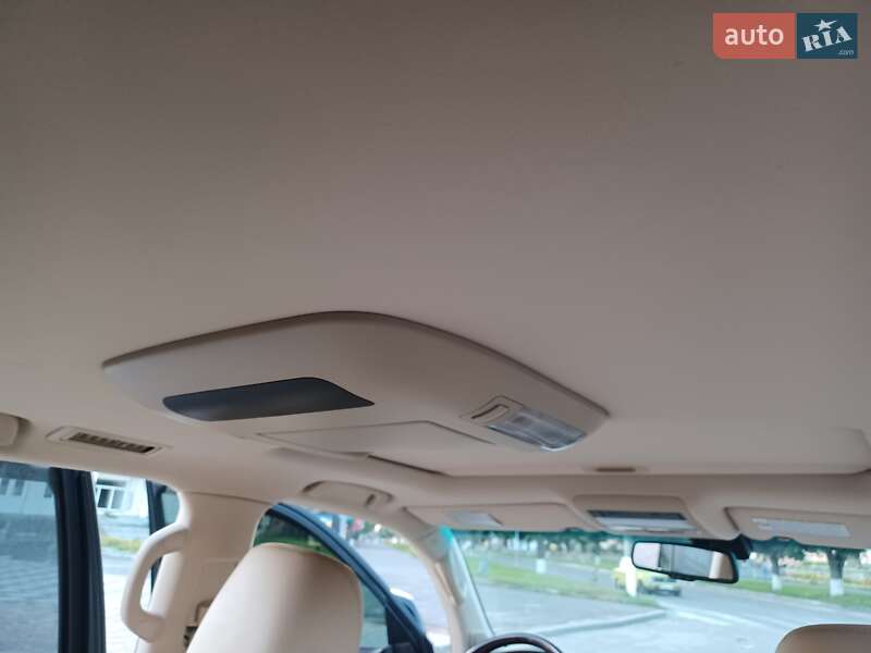 Внедорожник / Кроссовер Lexus LX 2011 в Старой Выжевке