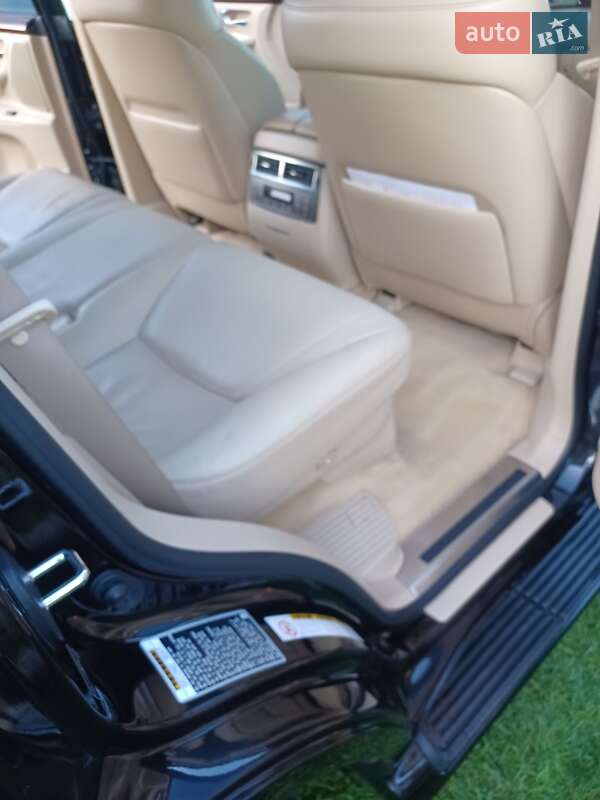 Внедорожник / Кроссовер Lexus LX 2011 в Старой Выжевке