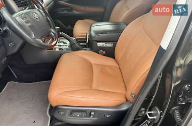 Внедорожник / Кроссовер Lexus LX 2011 в 