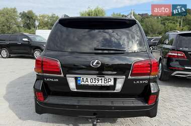 Внедорожник / Кроссовер Lexus LX 2011 в 