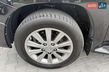Внедорожник / Кроссовер Lexus LX 2011 в 