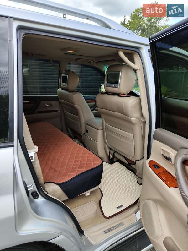 Позашляховик / Кросовер Lexus LX 2006 в Коростишеві