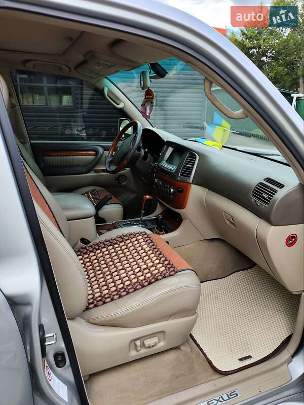 Позашляховик / Кросовер Lexus LX 2006 в Коростишеві