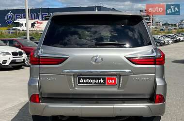 Внедорожник / Кроссовер Lexus LX 2021 в 