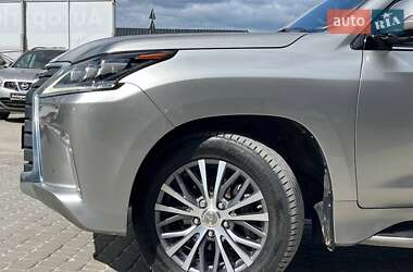 Внедорожник / Кроссовер Lexus LX 2021 в 