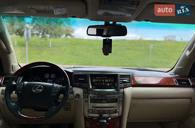 Внедорожник / Кроссовер Lexus LX 2008 в 