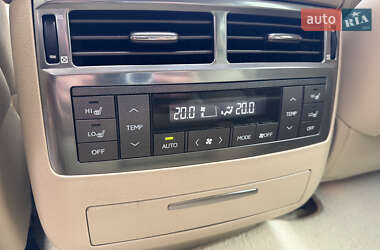 Внедорожник / Кроссовер Lexus LX 2008 в 
