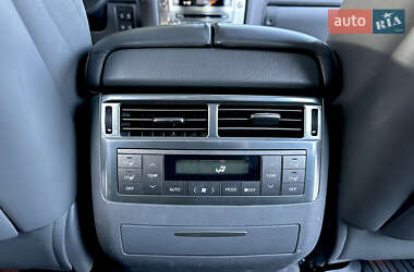 Позашляховик / Кросовер Lexus LX 2009 в 