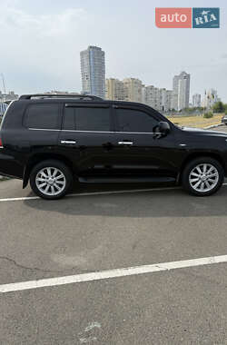 Внедорожник / Кроссовер Lexus LX 2008 в 