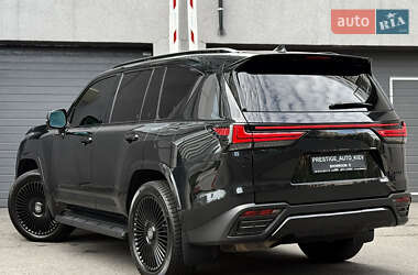 Внедорожник / Кроссовер Lexus LX 2022 в 