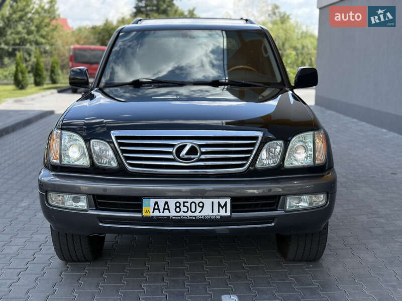 Внедорожник / Кроссовер Lexus LX 2006 в Хмельницком
