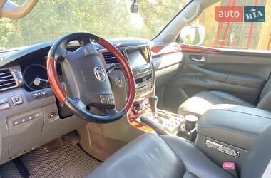Внедорожник / Кроссовер Lexus LX 2008 в 