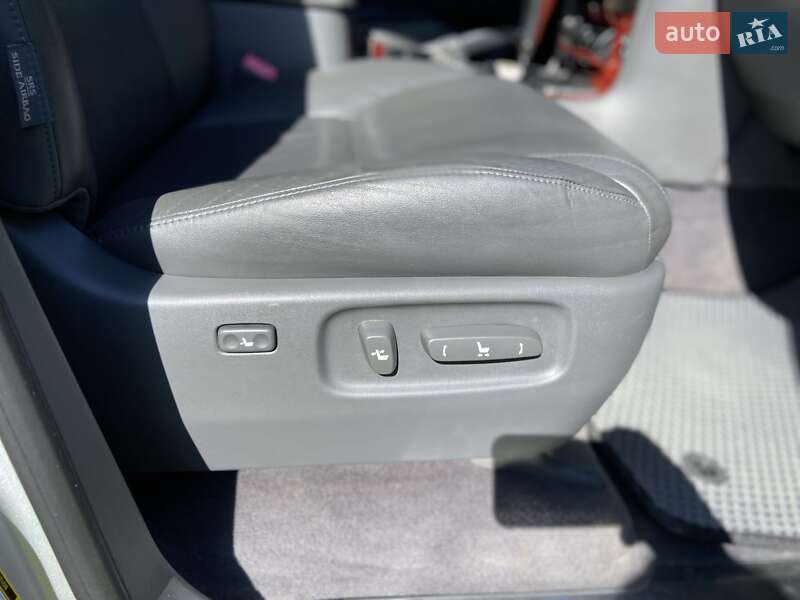 Внедорожник / Кроссовер Lexus LX 2008 в Днепре