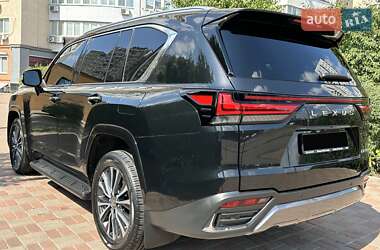 Внедорожник / Кроссовер Lexus LX 2022 в 