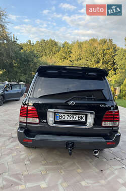 Позашляховик / Кросовер Lexus LX 2006 в 