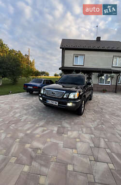 Позашляховик / Кросовер Lexus LX 2006 в 