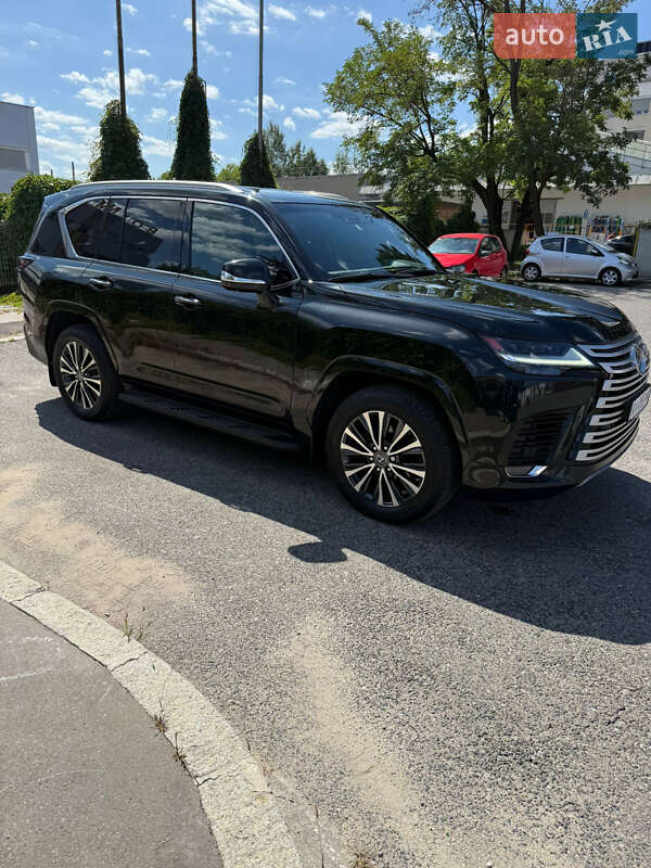 Внедорожник / Кроссовер Lexus LX 2022 в Киеве