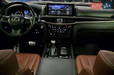 Внедорожник / Кроссовер Lexus LX 2019 в 