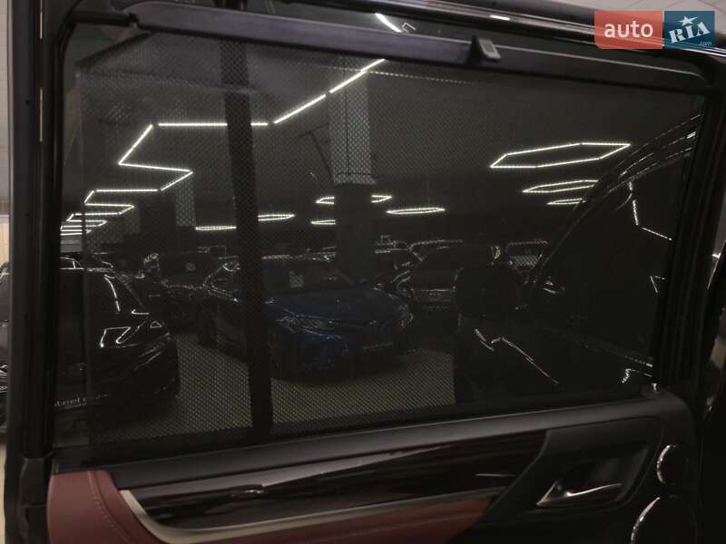 Позашляховик / Кросовер Lexus LX 2019 в Миколаєві