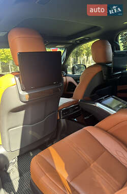 Внедорожник / Кроссовер Lexus LX 2022 в 