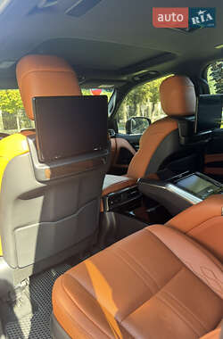 Внедорожник / Кроссовер Lexus LX 2022 в 