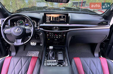 Внедорожник / Кроссовер Lexus LX 2021 в 