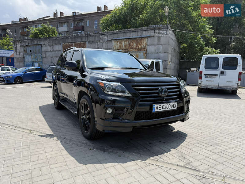 Позашляховик / Кросовер Lexus LX 2008 в Дніпрі