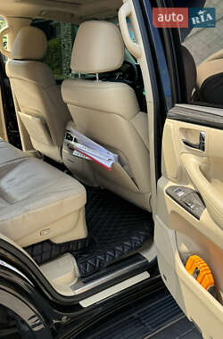 Внедорожник / Кроссовер Lexus LX 2008 в 