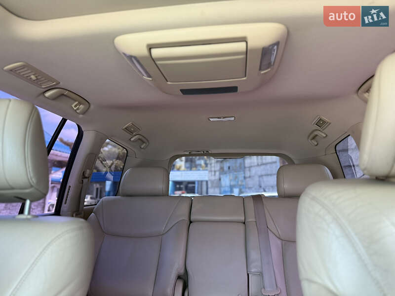 Позашляховик / Кросовер Lexus LX 2008 в Дніпрі