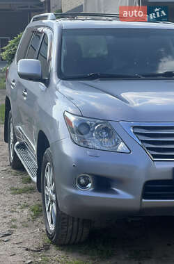 Внедорожник / Кроссовер Lexus LX 2008 в 