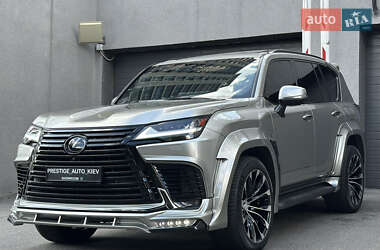 Внедорожник / Кроссовер Lexus LX 2022 в 