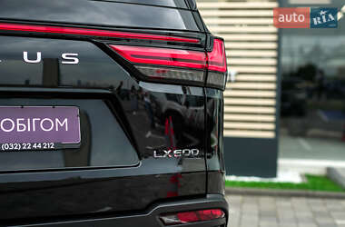 Внедорожник / Кроссовер Lexus LX 2024 в 