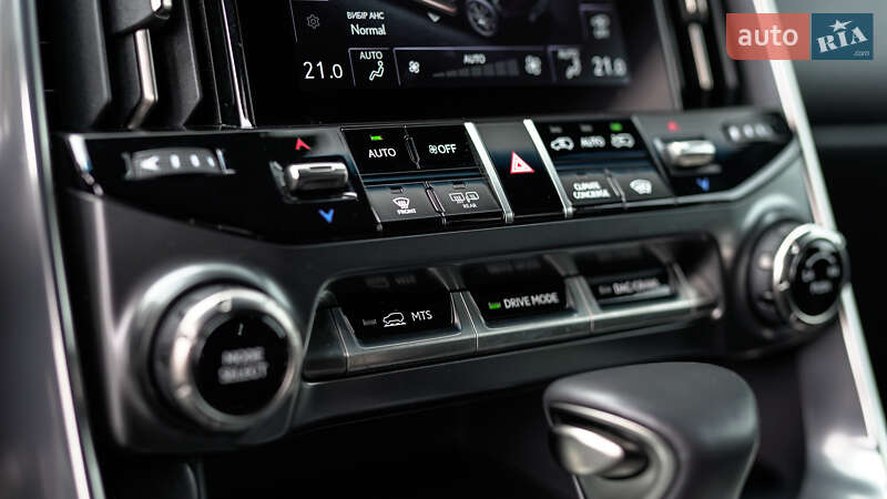 Внедорожник / Кроссовер Lexus LX 2024 в Львове