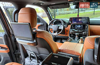 Позашляховик / Кросовер Lexus LX 2022 в 
