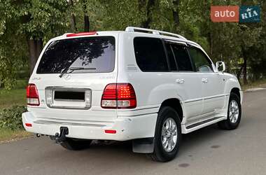Внедорожник / Кроссовер Lexus LX 2006 в 