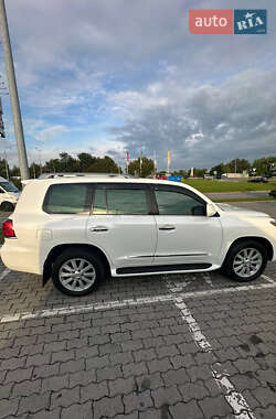 Позашляховик / Кросовер Lexus LX 2008 в 