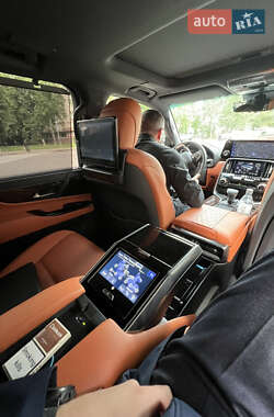 Внедорожник / Кроссовер Lexus LX 2023 в 