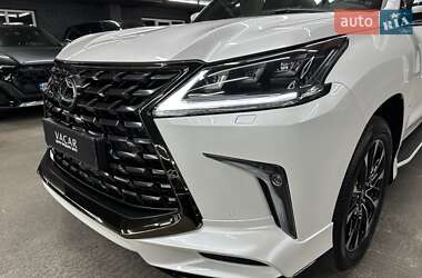 Внедорожник / Кроссовер Lexus LX 2021 в 