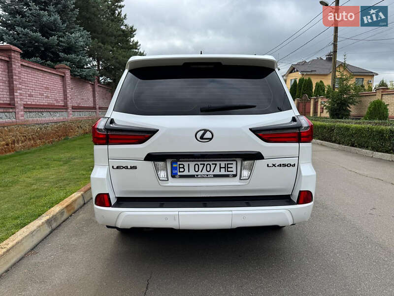Позашляховик / Кросовер Lexus LX 2015 в Києві