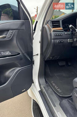 Позашляховик / Кросовер Lexus LX 2015 в 